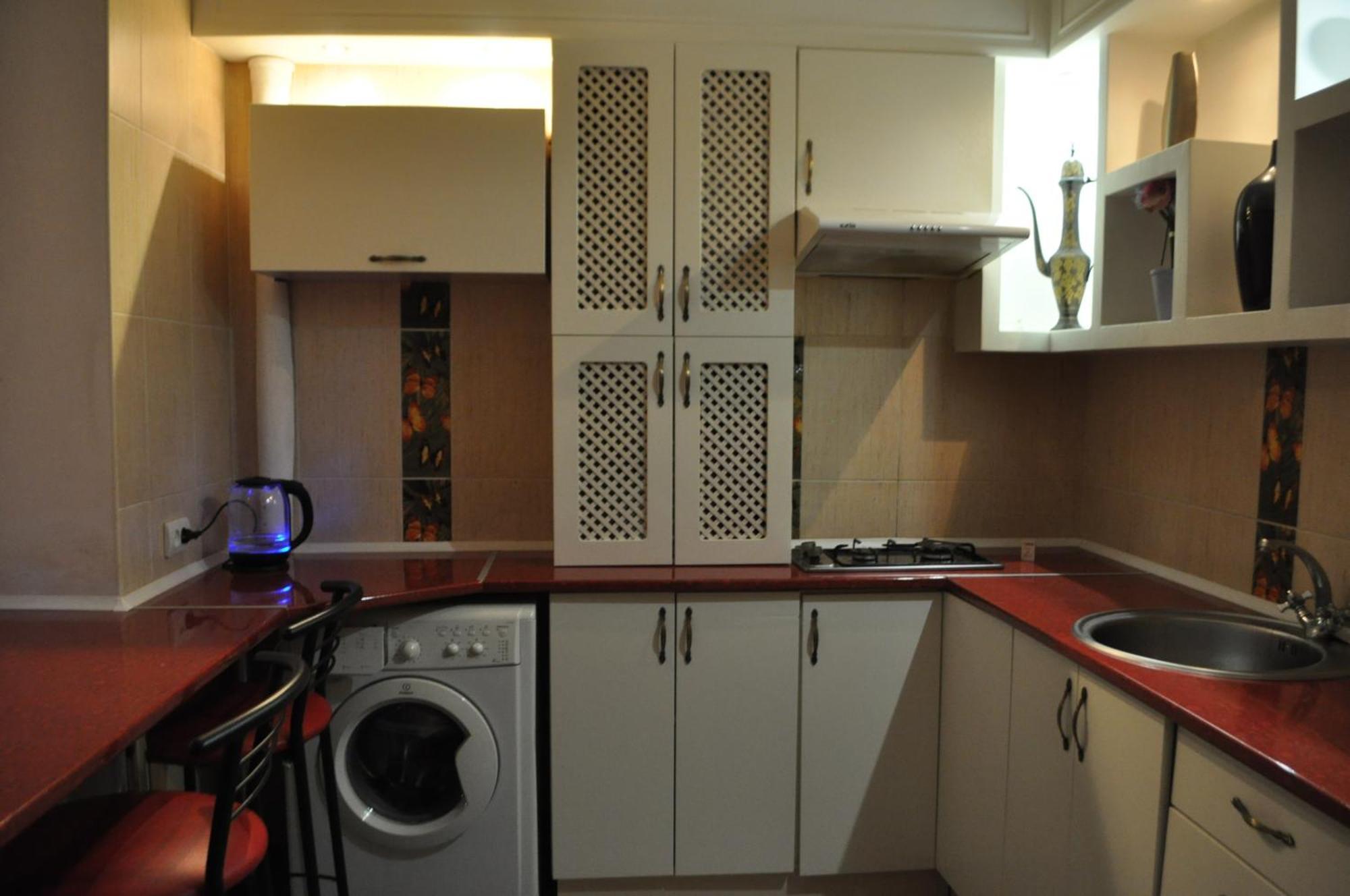 קרמנצ'וג Cozy Apartments Near The Mcdonalds מראה חיצוני תמונה