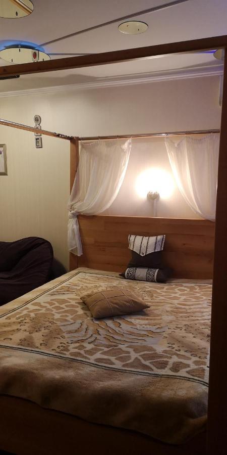 קרמנצ'וג Cozy Apartments Near The Mcdonalds מראה חיצוני תמונה
